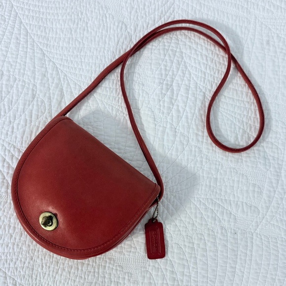 Coach Handbags - Coach Vintage Red Leather Crossbody Bag